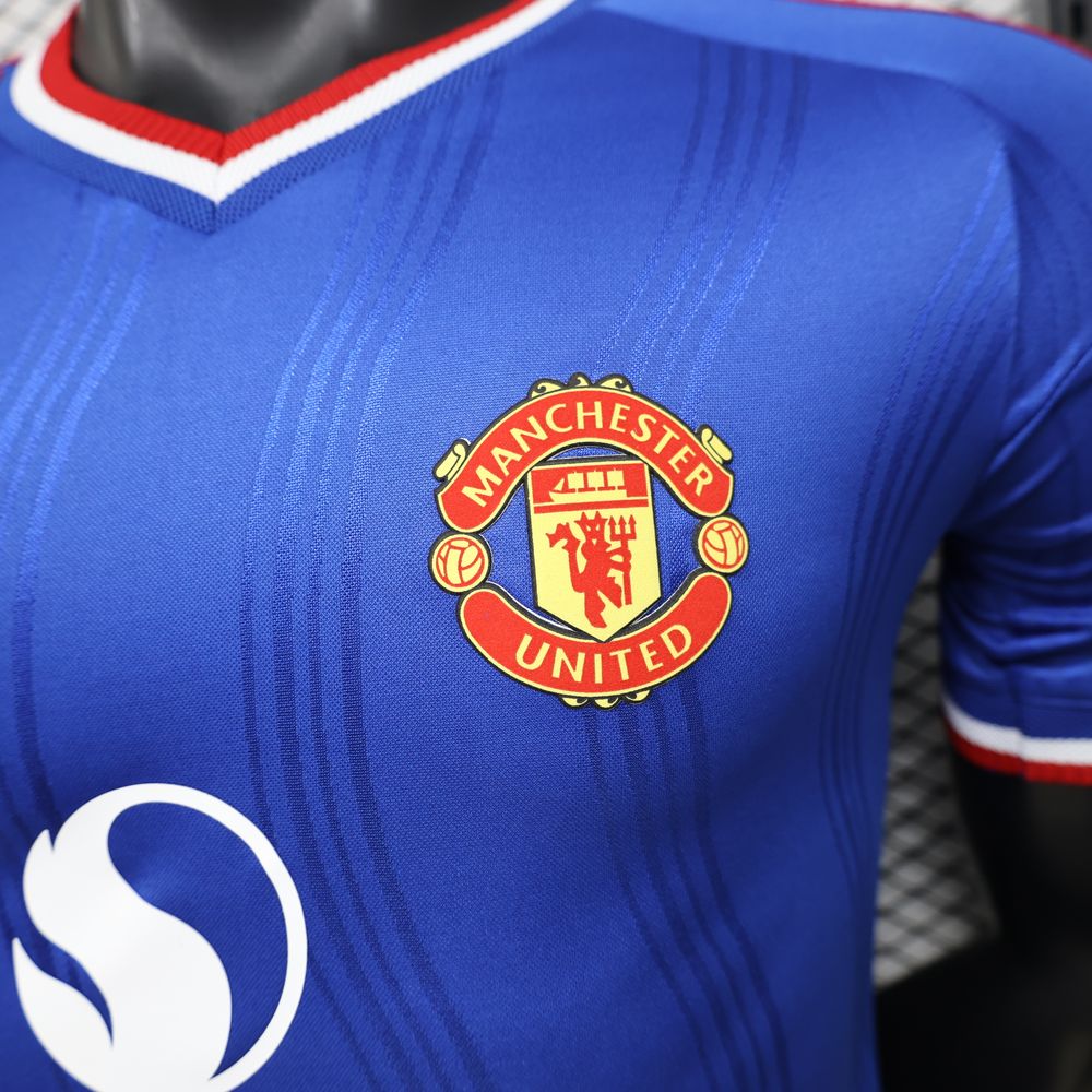 Manchester United 2026/27 Away Jersey Player Version