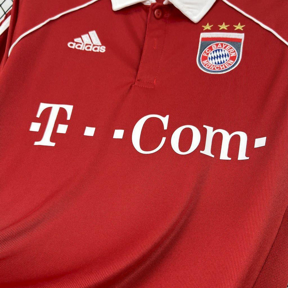 Bayern Munich 2005-06 Home Retro Jersey