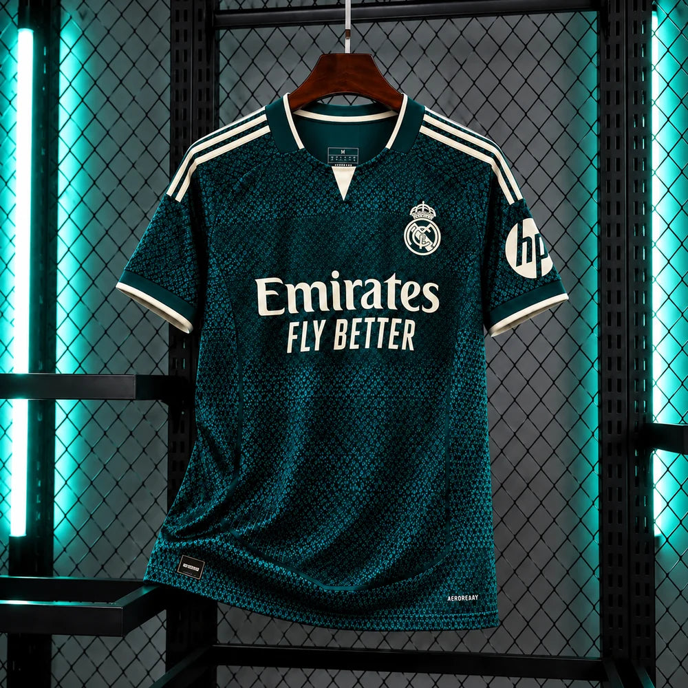 Real Madrid 2026/27 Bortatröja