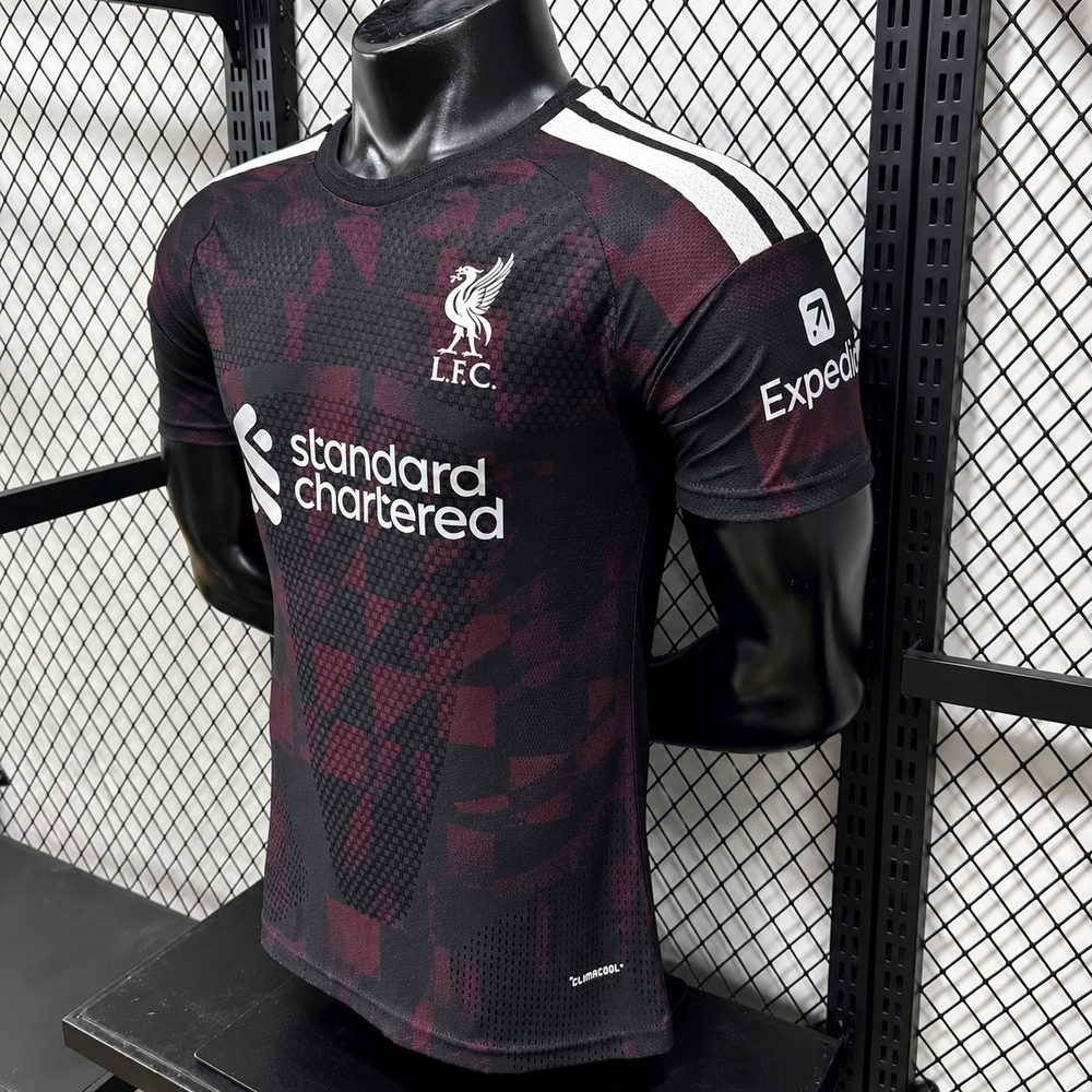 Liverpool 2026/27 Tredjeställ Spelarversion