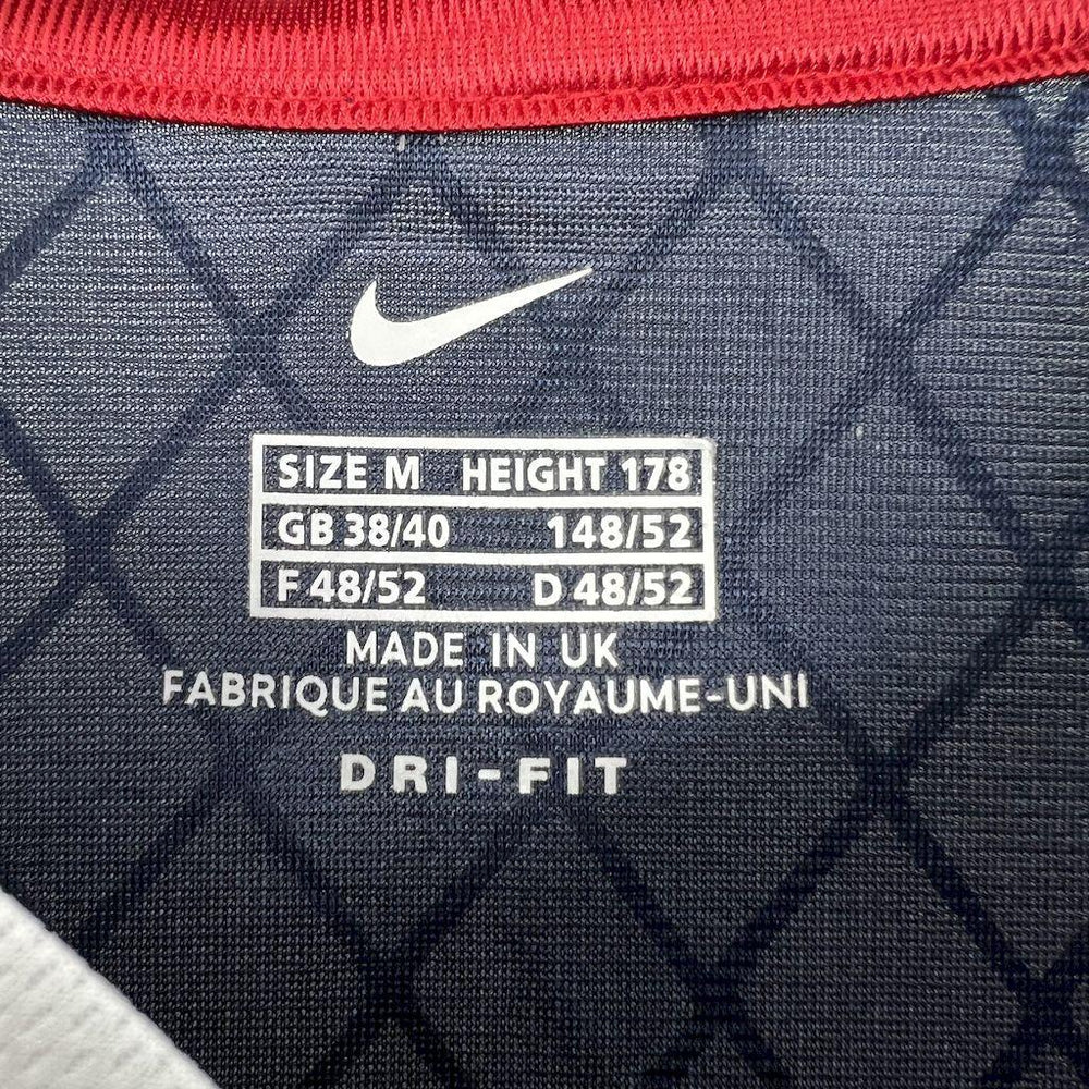 Paris Saint-Germain 2001-2002 Home Retro Jersey