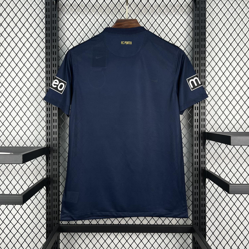 Retro FC Porto 2011-12 Away Jersey