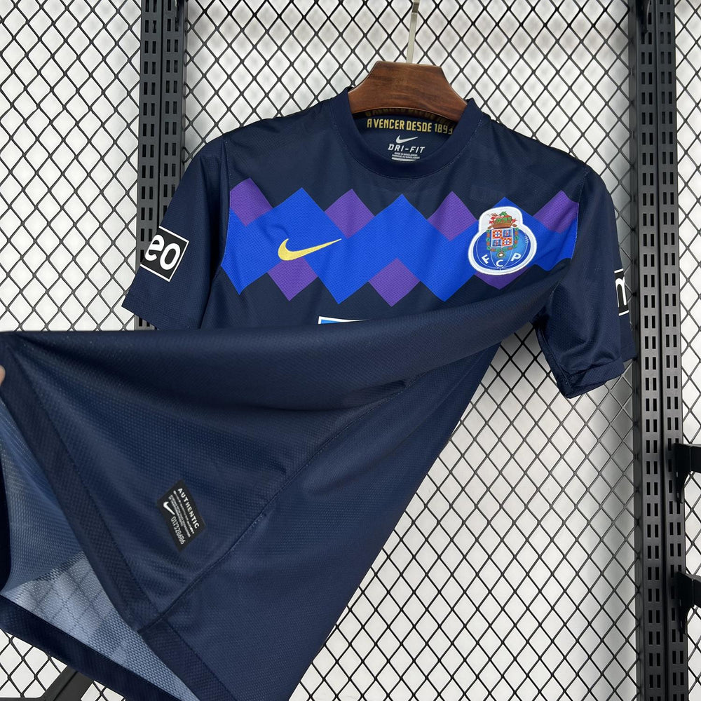 Retro FC Porto 2011-12 Away Jersey
