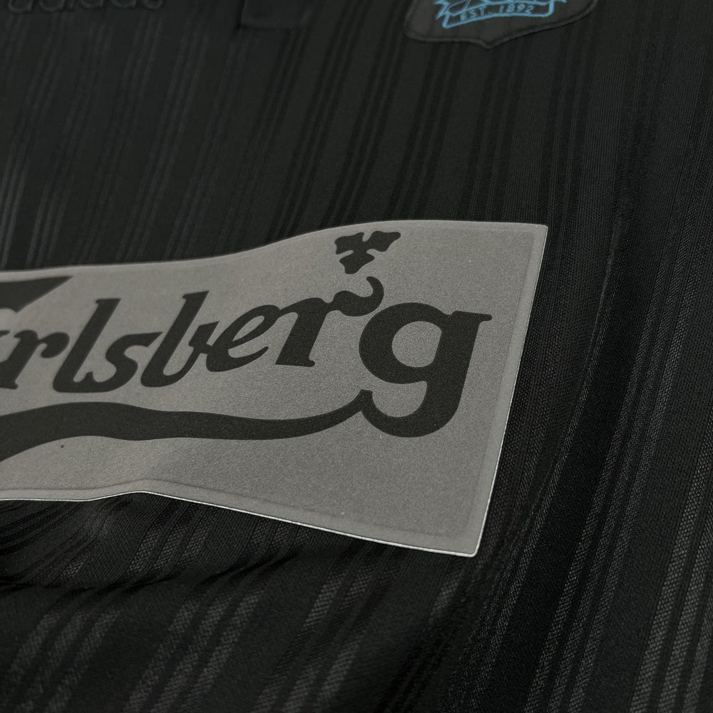 Retro Liverpool 1995-96 Black Jersey