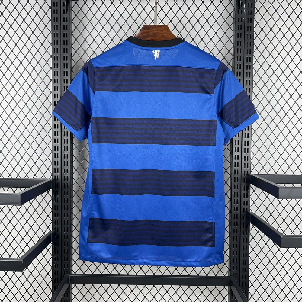 Retro Manchester United 2011-13 Away Jersey