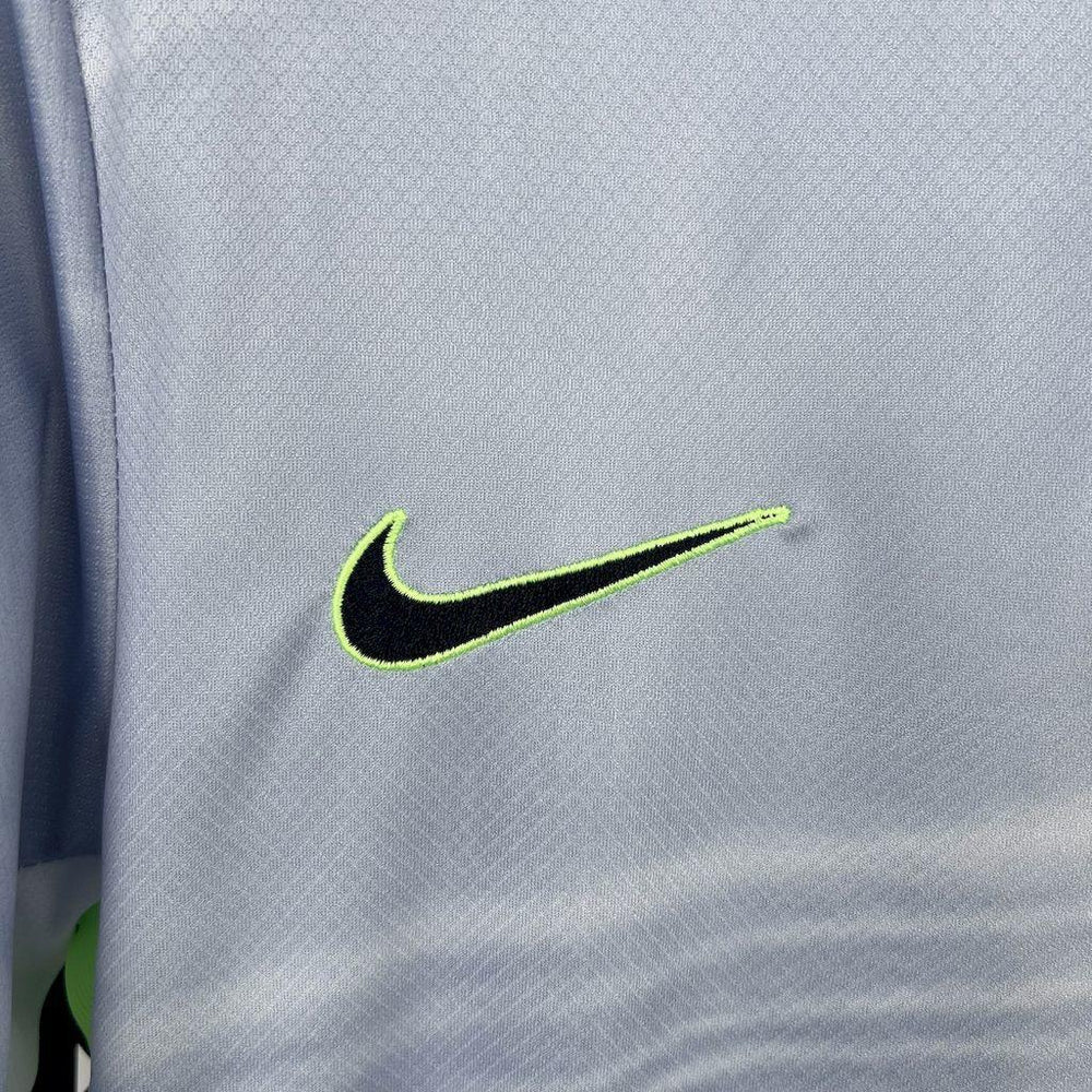 Wolfsburg 2025-26 Away Jersey