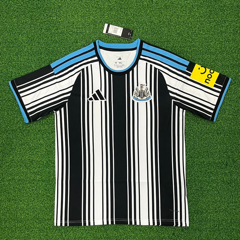 Newcastle United 2026/27 Hemmatröja — Herr