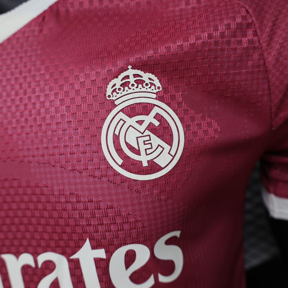 Real Madrid 2026/27 Tredjeställ Spelarversion