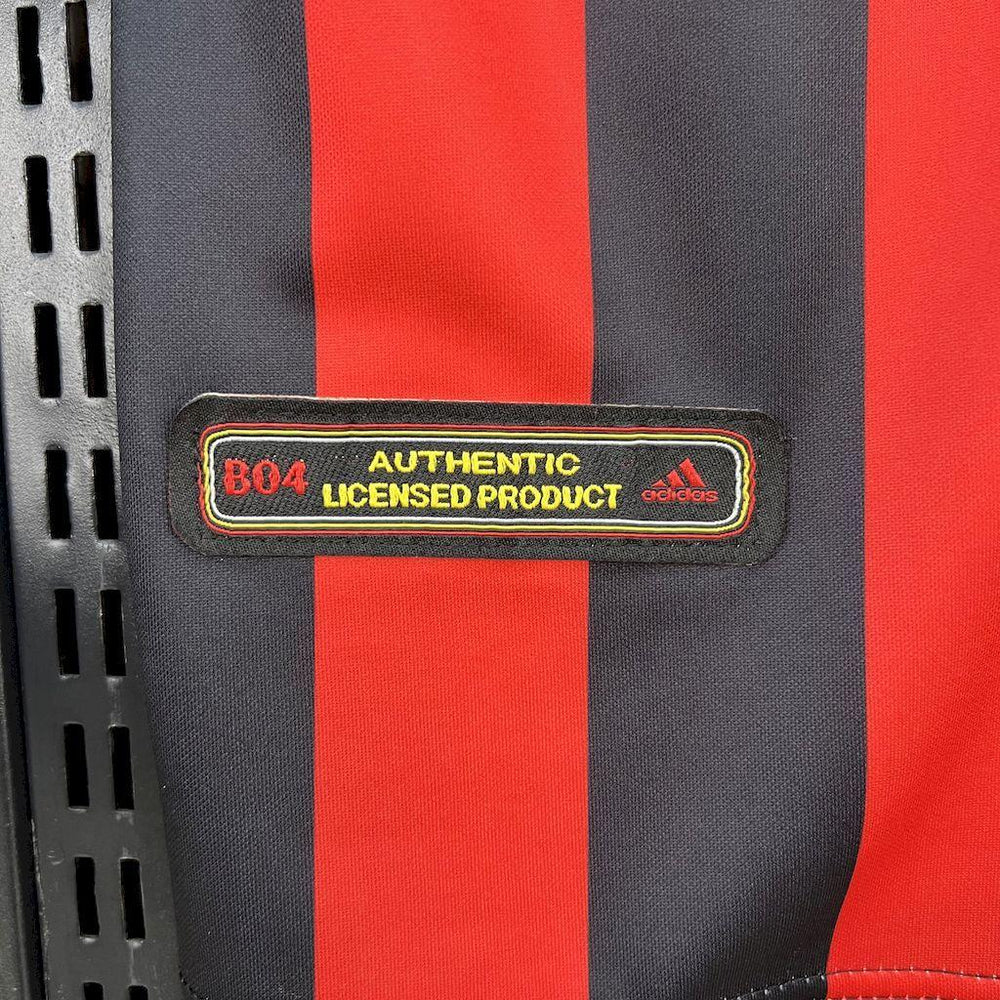 Bayer 04 Leverkusen 2000-01 Home Retro Jersey