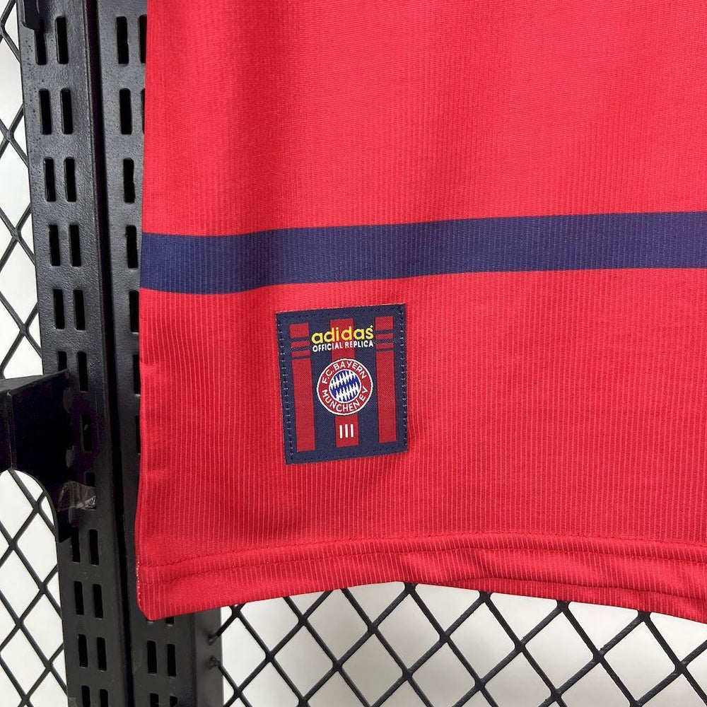 Bayern Munich 1998-00 Home Retro Jersey