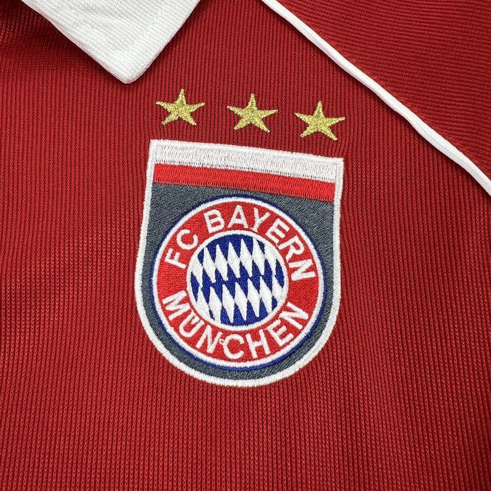 Bayern Munich 2005-06 Home Retro Jersey