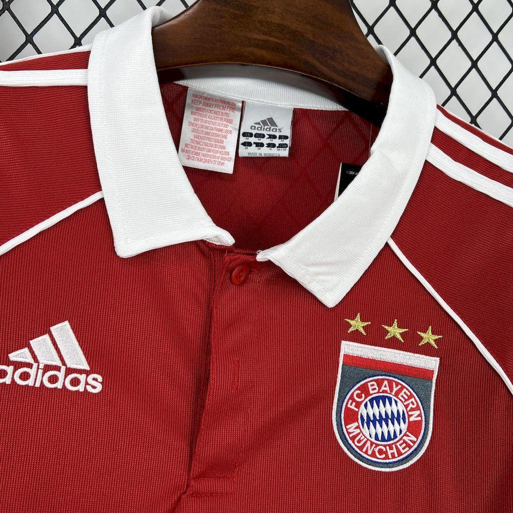 Bayern Munich 2005-06 Home Retro Jersey