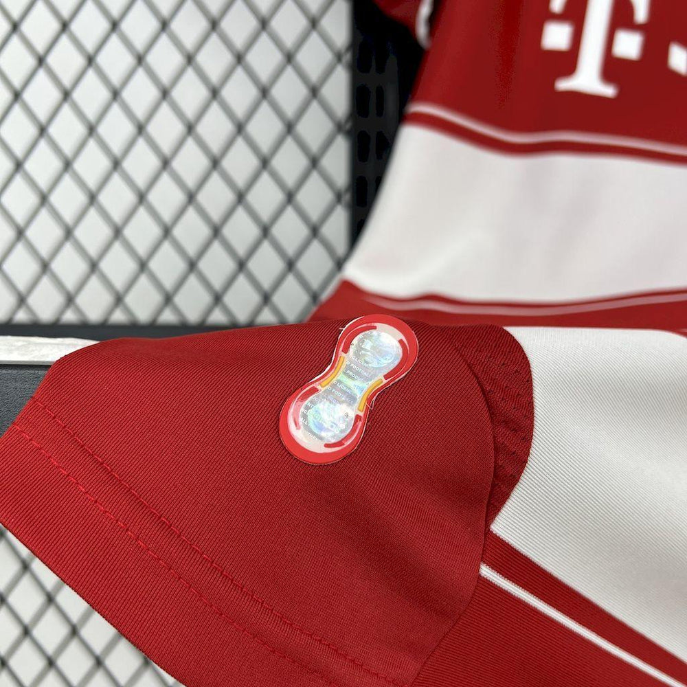 Bayern Munich 2007-08 Home Retro Jersey