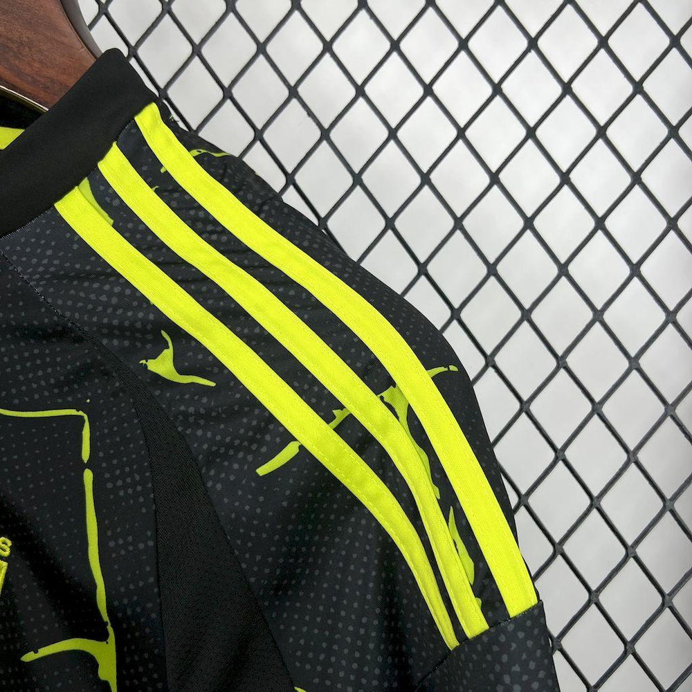 Columbus Crew 2025-26 Away Jersey