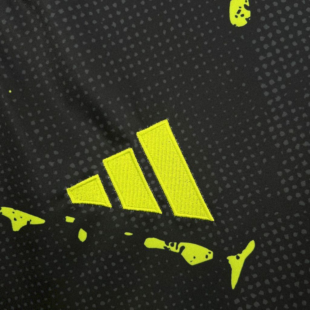 Columbus Crew 2025-26 Away Jersey