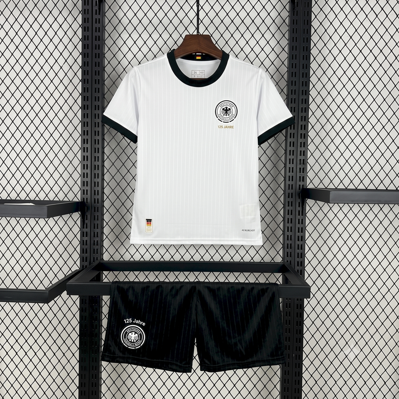 Tyskland 2025/26 Ställ — Junior