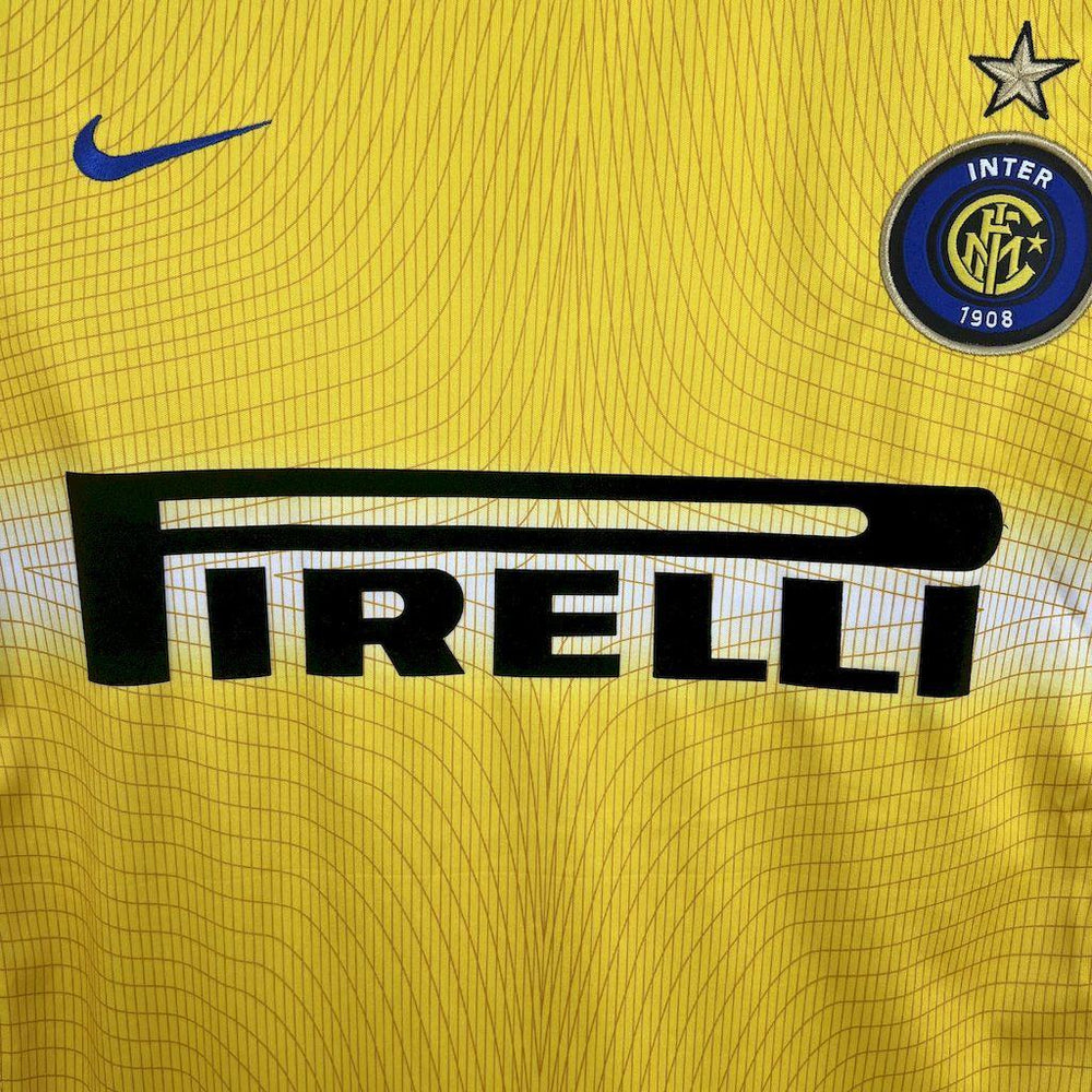 Inter Milan 2002-03 Third Retro Jersey