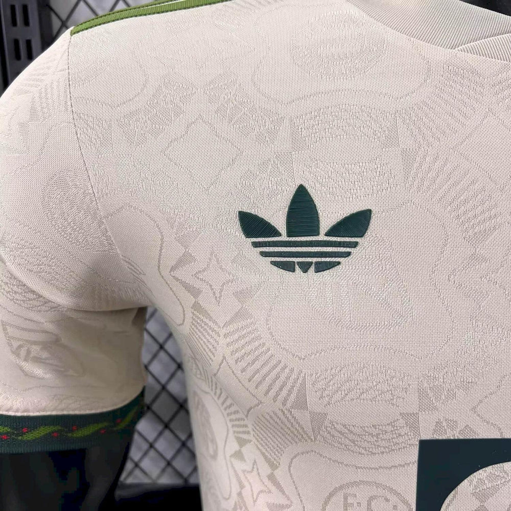 Mens Bayern Munich 2025-26 Oktoberfest Jersey Player Version