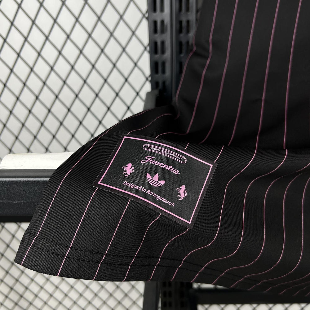 Mens Juventus 2026-27 Originals Terrace Icons Jersey