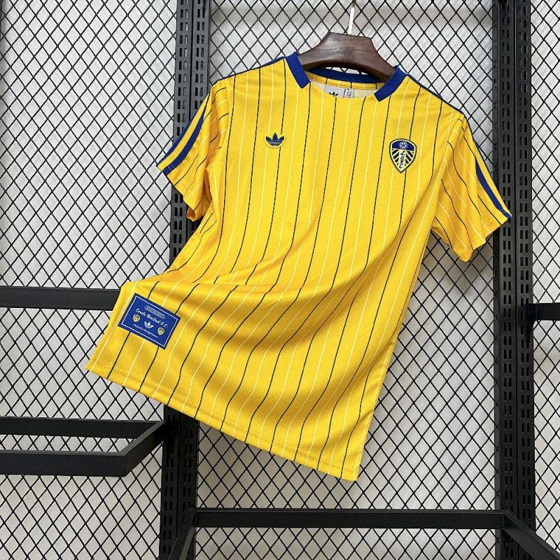 Mens Leeds United F.C.  2025-26 Icon Jersey