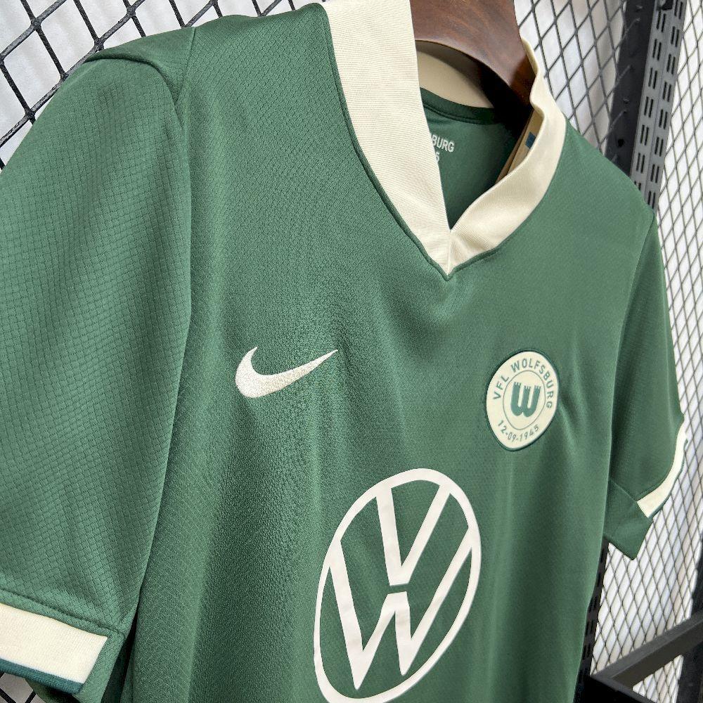 Mens Wolfsburg 2025-26 Maillot Stadium Jersey