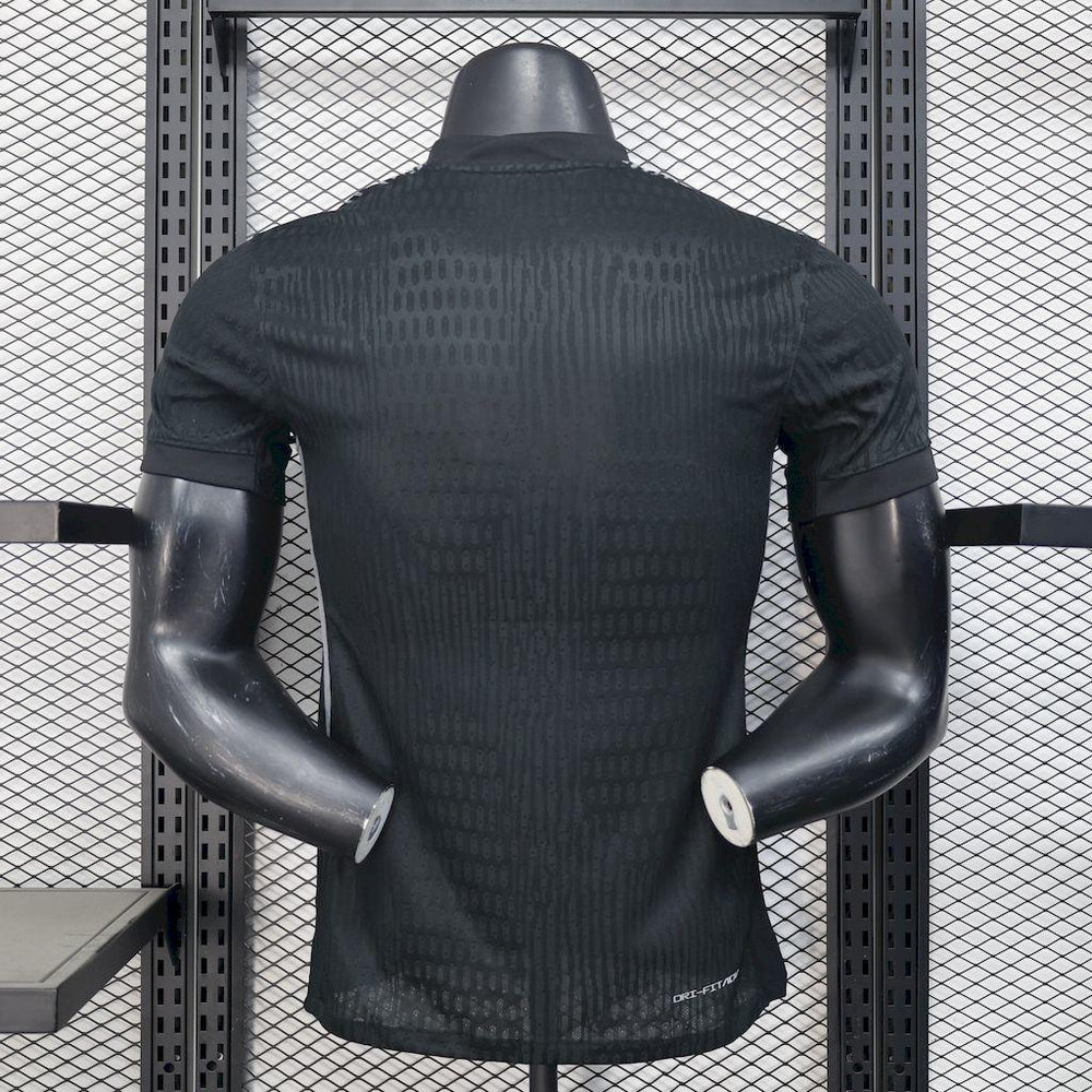 Paris Saint-Germain 2024-25 Black goalkeeper uniform Jersey Player Version