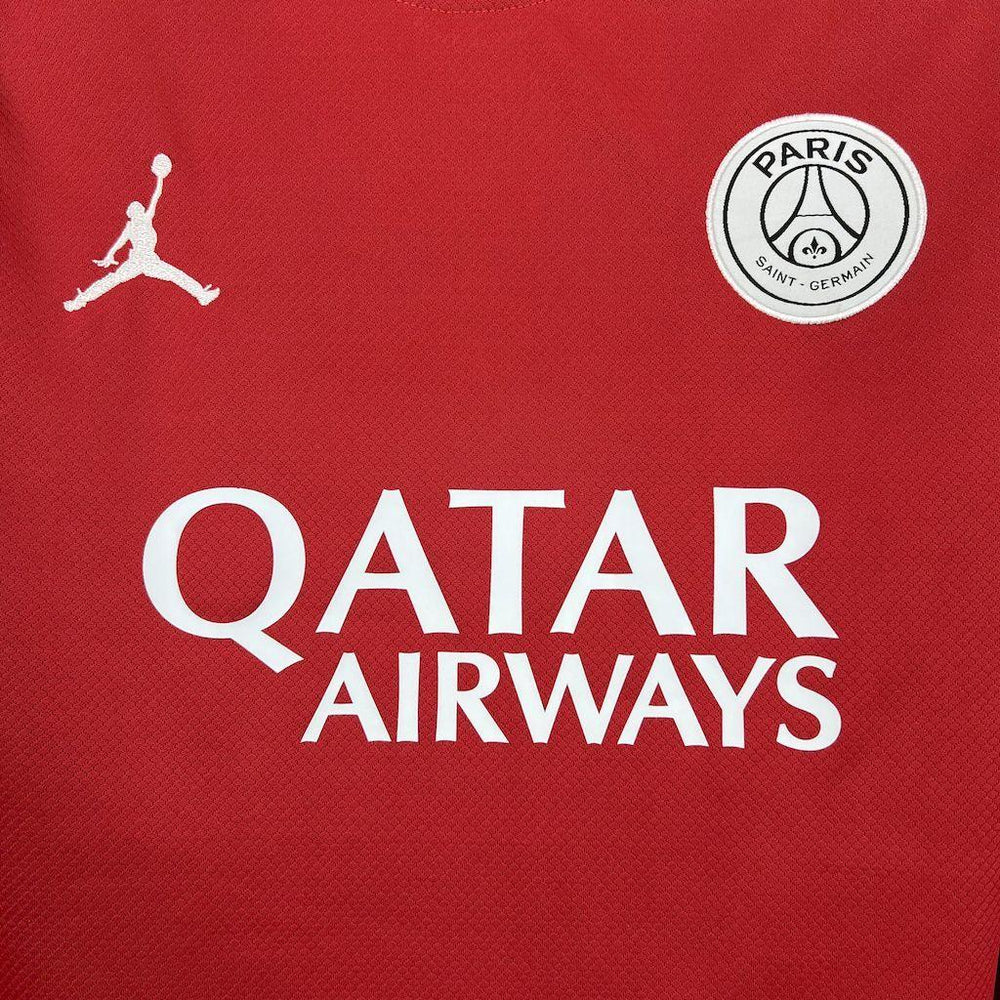 Paris Saint-Germain 2025-26 Red goalkeeper Long Sleeves Jersey