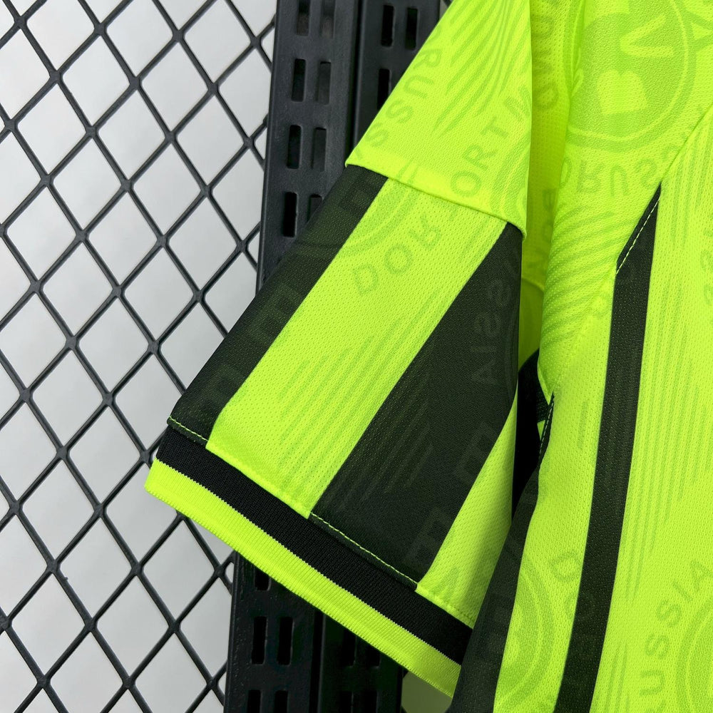Retro Borussia Dortmund 1996-97 Home Jersey