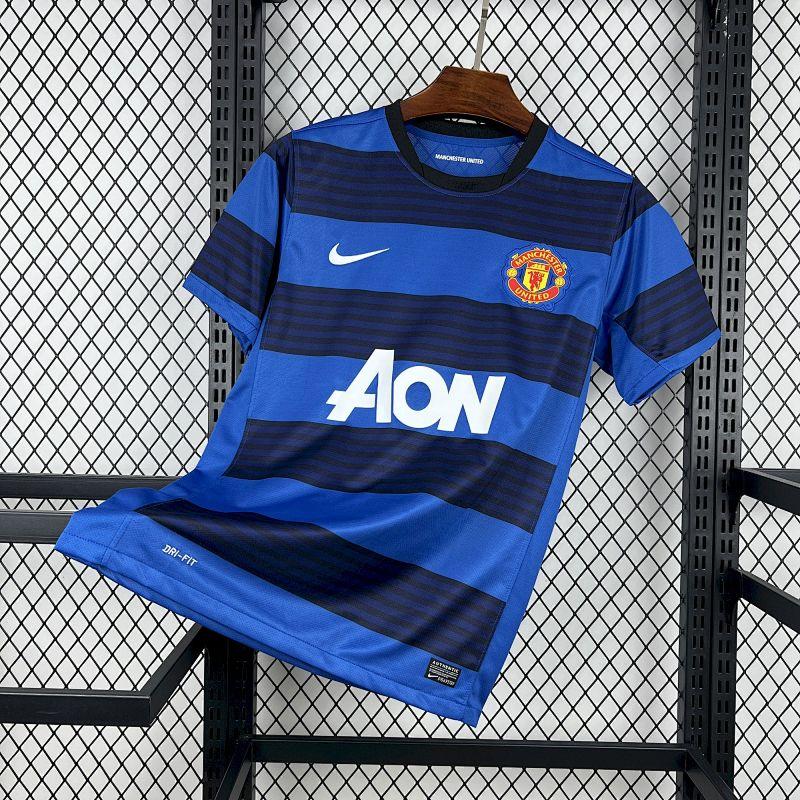 Retro Manchester United 2011-13 Away Jersey