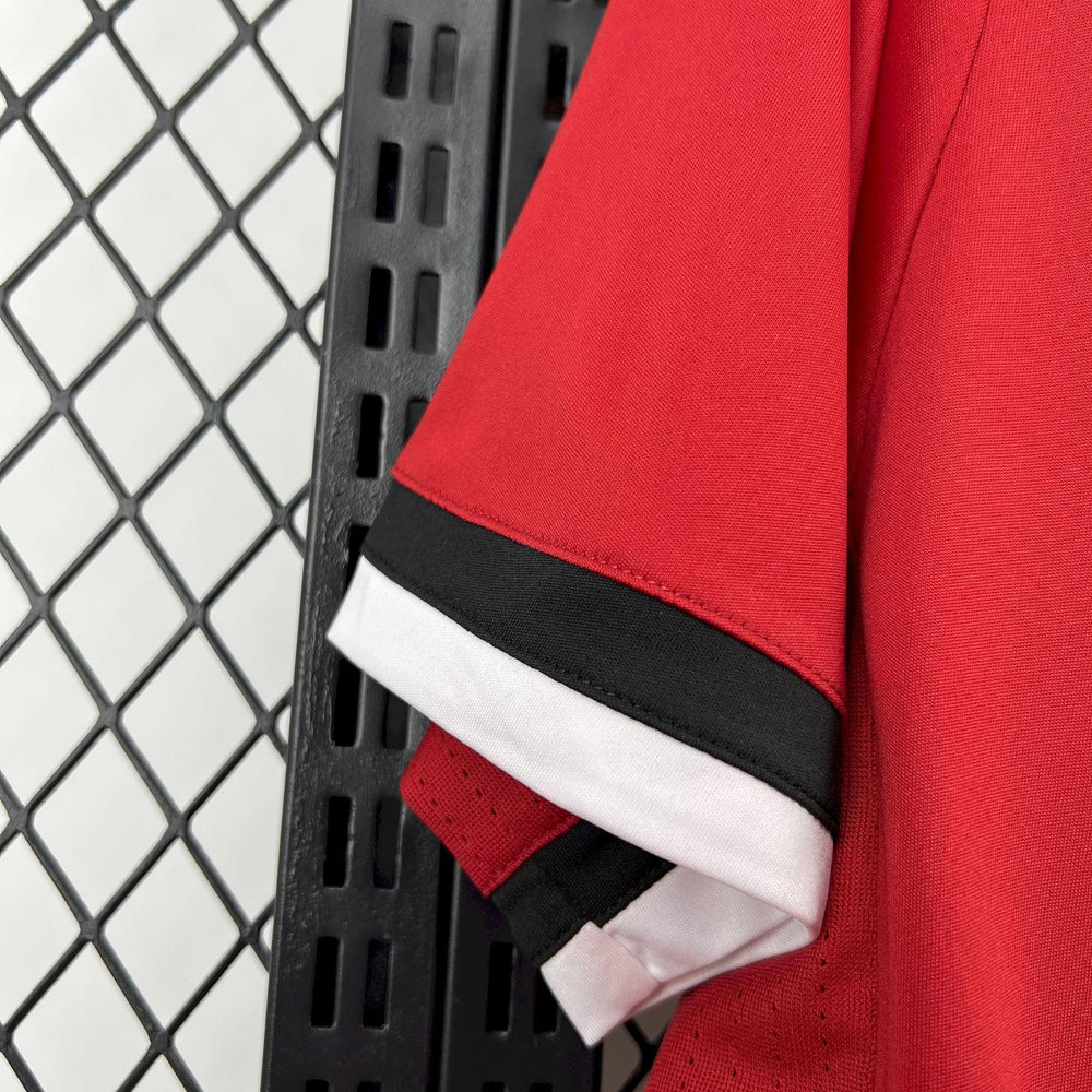 Retro Manchester United 2016-17 Home Jersey