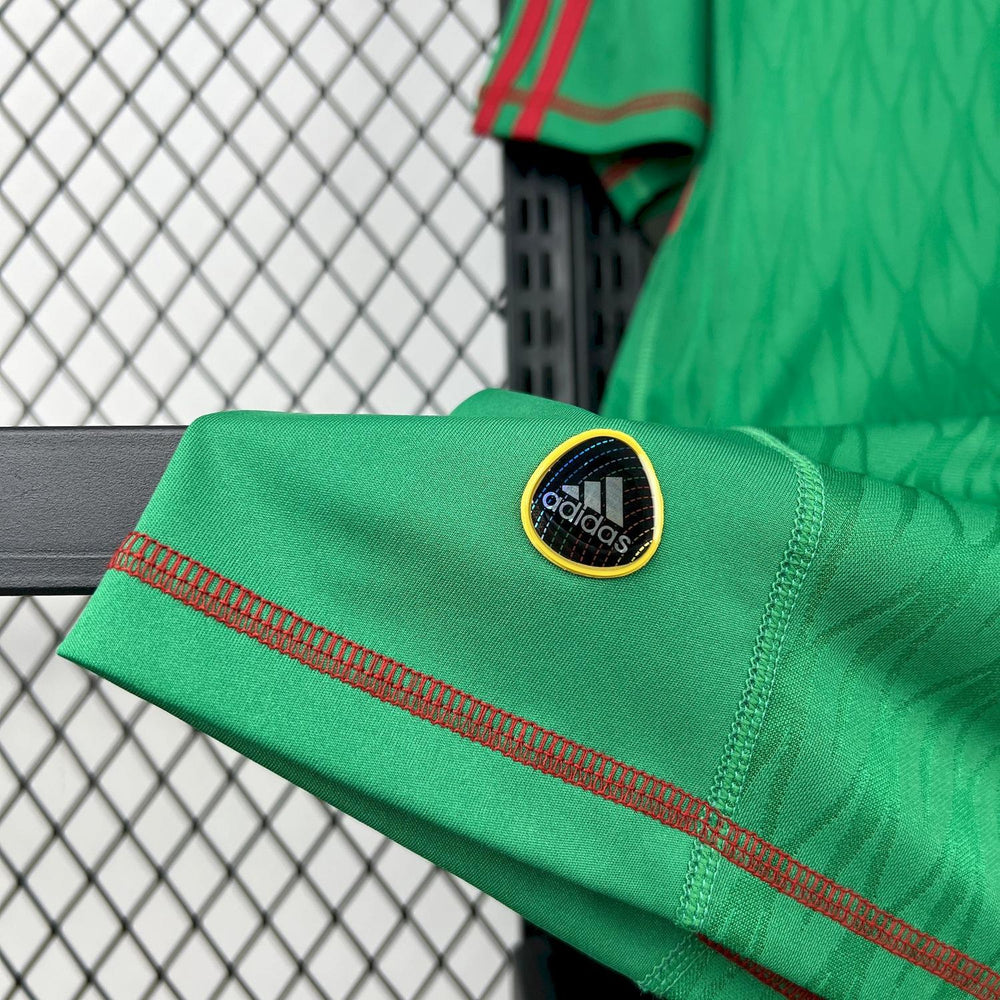 Retro Mexico 2010 Home Jersey