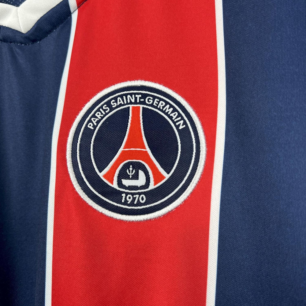 Retro Paris Saint-Germain 2004-05 Home Jersey