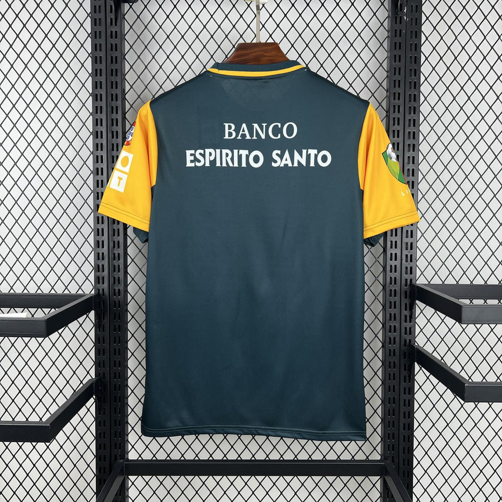 Retro Sporting CP 2002-03 Away Jersey