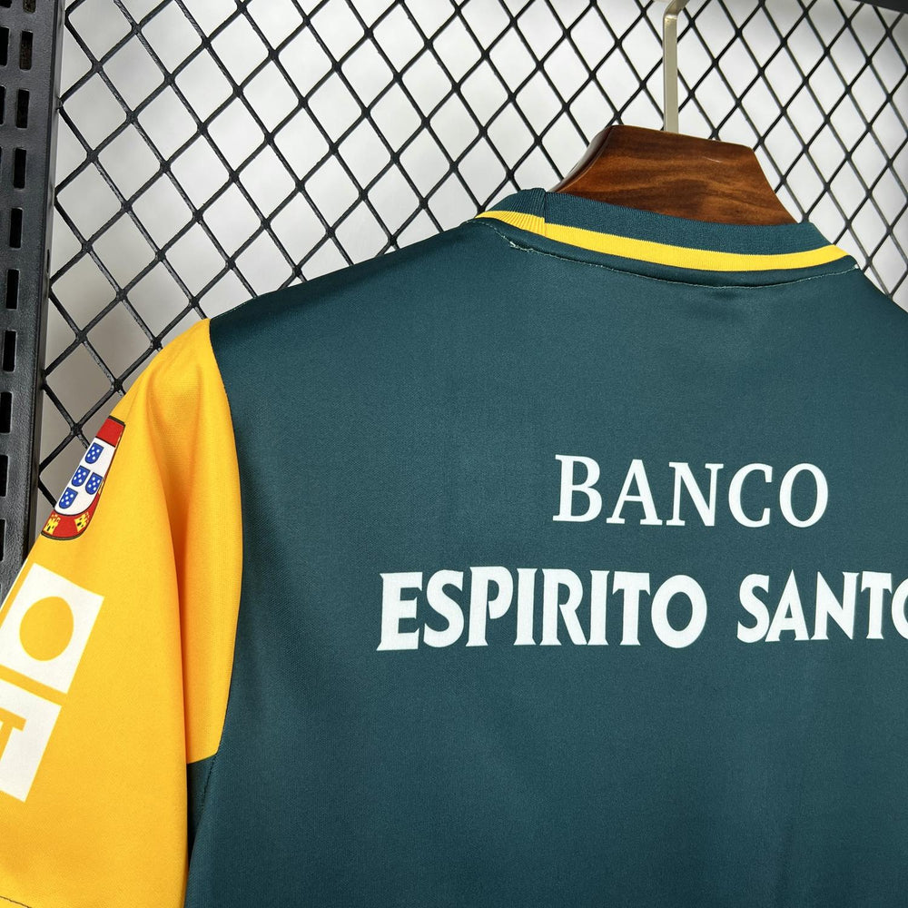 Retro Sporting CP 2002-03 Away Jersey