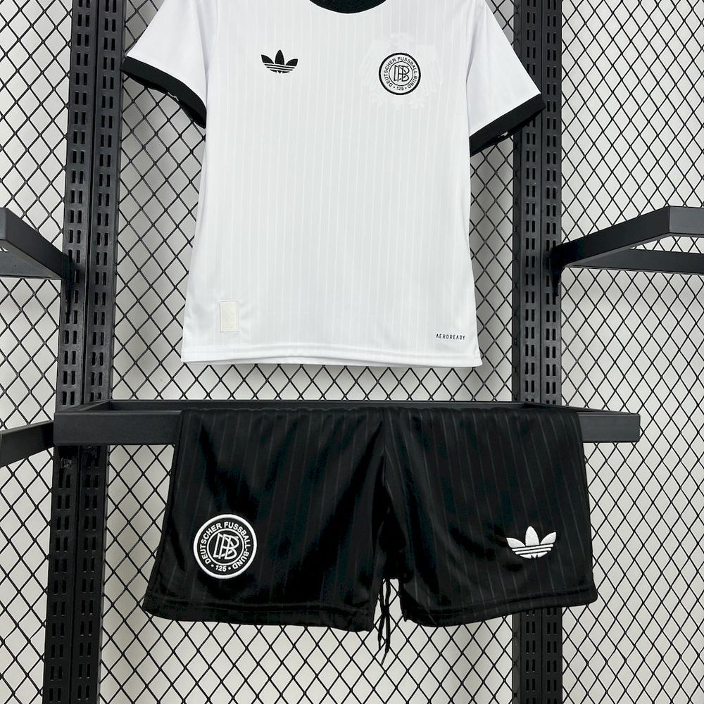 Tyskland 2025/26 Ställ — Junior